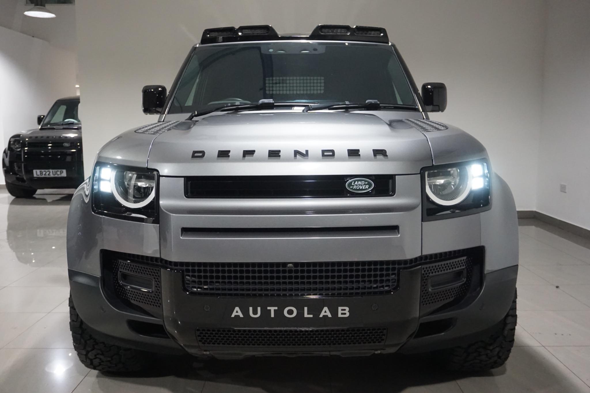 Land Rover Defender 110 3.0 D250 MHEV Hard Top SUV Auto 4WD MWB Euro 6 (s/s) 5dr
